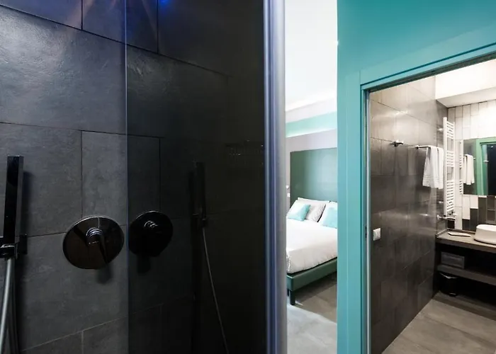 Circle In The Square Bed and Breakfast