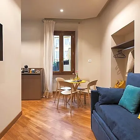 Oda ve Kahvaltı Circle In The Square 4*