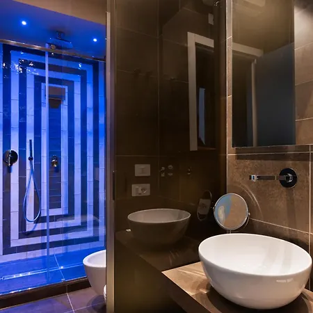 Circle In The Square Отель типа 