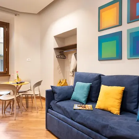 Circle In The Square 4*